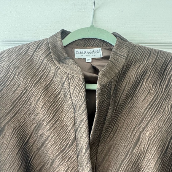 Giorgio Armani Brown Textured Jacket - Picture 3 of 9